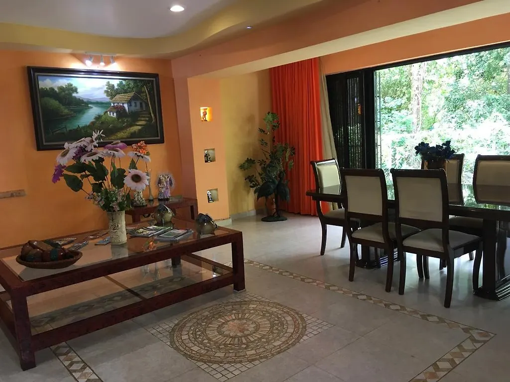 B&B Villa Hibiscus Playa del Carmen 3*,  Messico