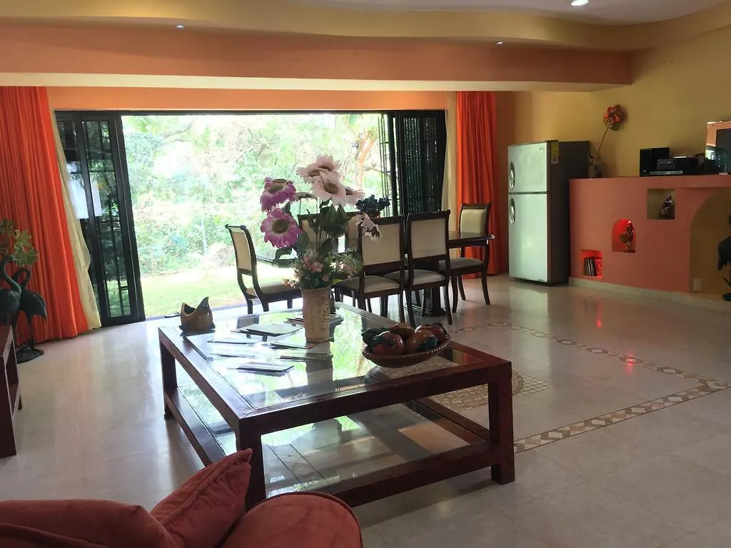 B&B Villa Hibiscus Playa del Carmen Bed & Breakfast